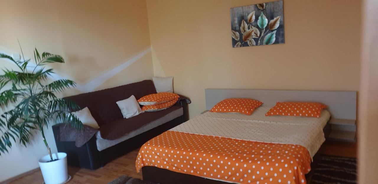 Casa Maia Hotel Turda Luaran gambar